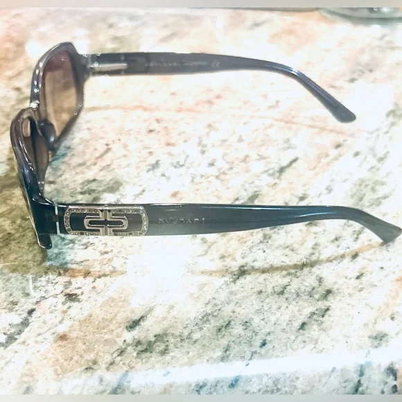 BVLGARI Vintage Rhinestones Logo Sunglasses- black/ dark purple display picture 1
